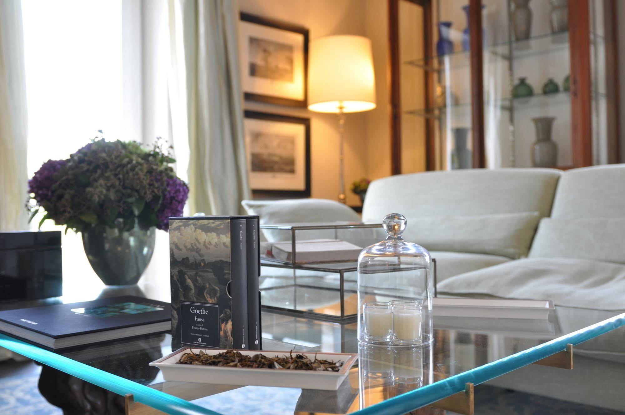 La Scelta Di Goethe - Luxury Suites Rome Exterior photo
