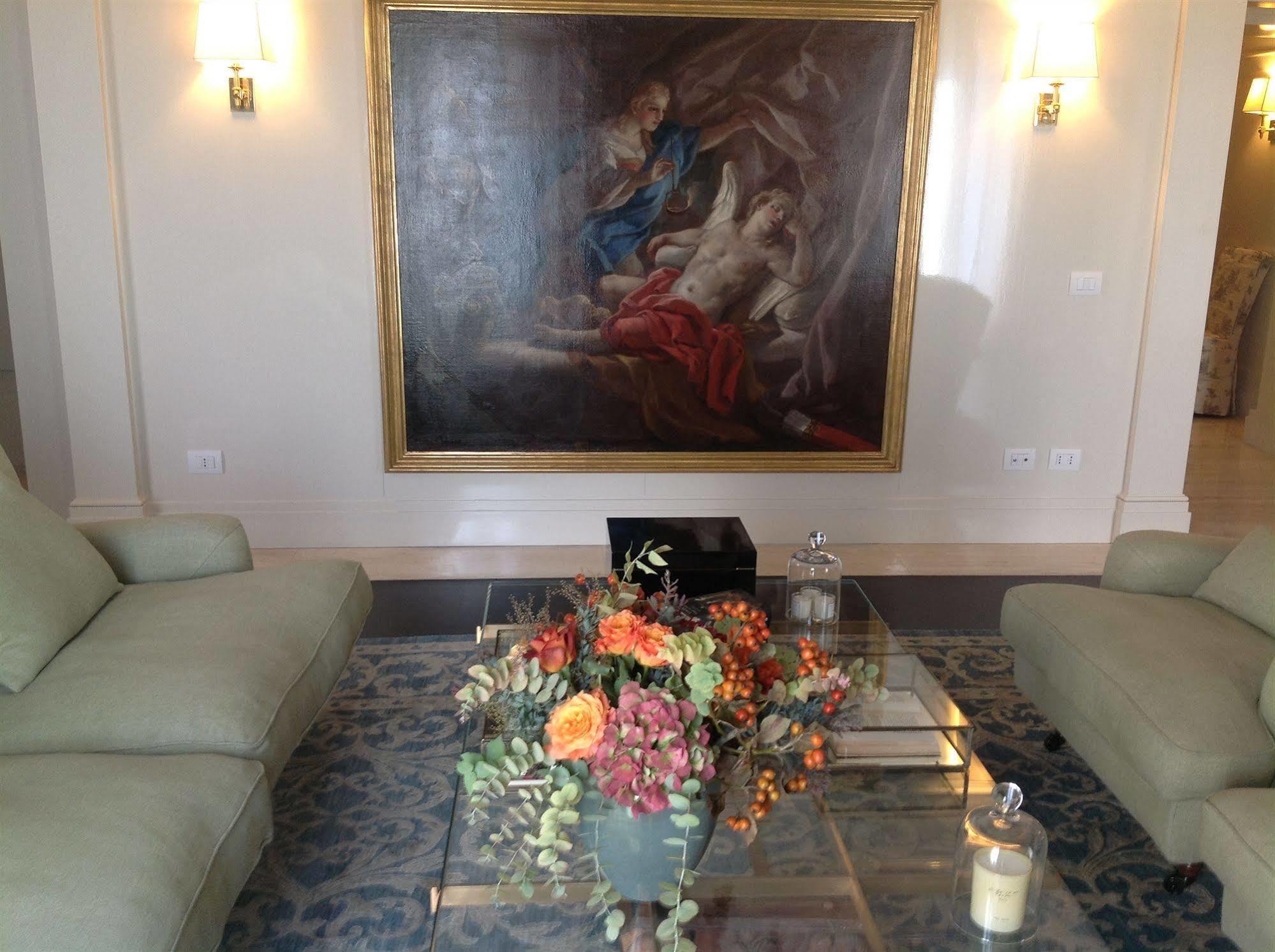 La Scelta Di Goethe - Luxury Suites Rome Exterior photo